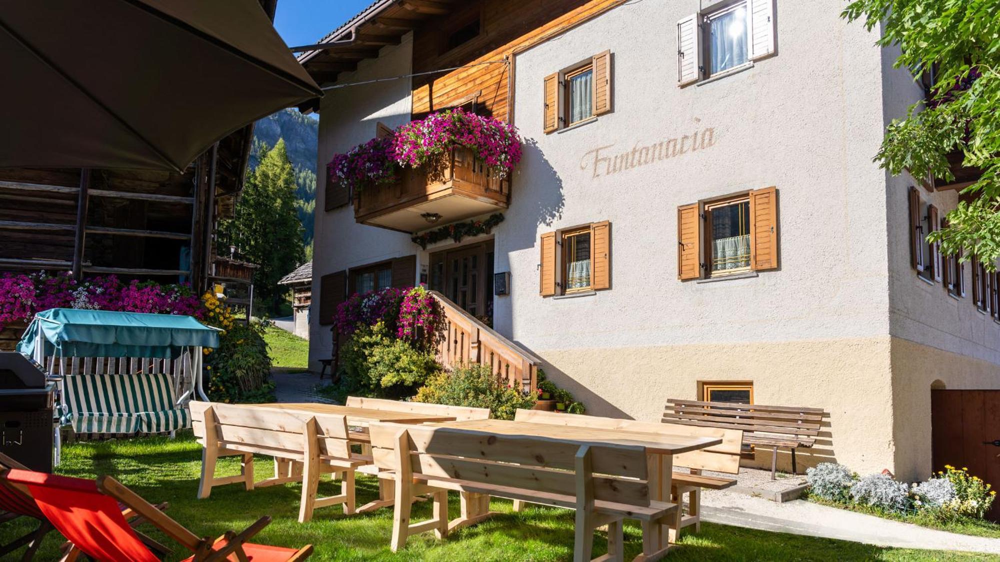 Chalet Funtanacia La Villa  Exterior foto